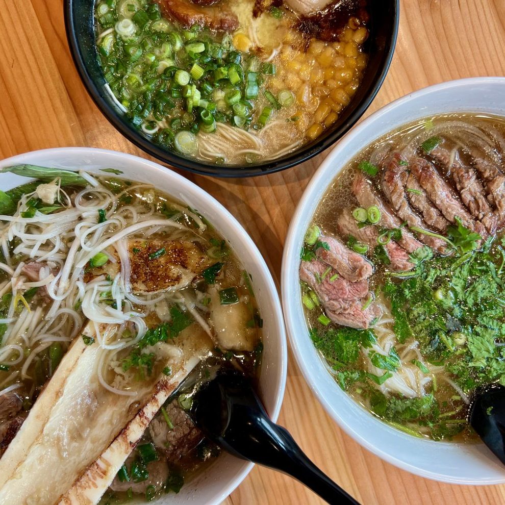 mecha-noodle-bar-13